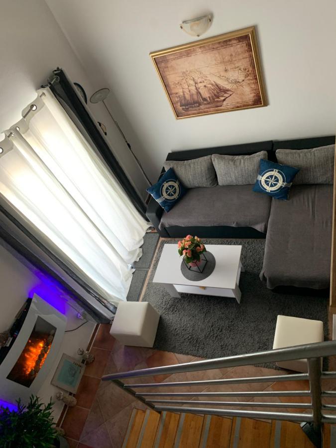 נובליה Apartments Mat מראה חיצוני תמונה
