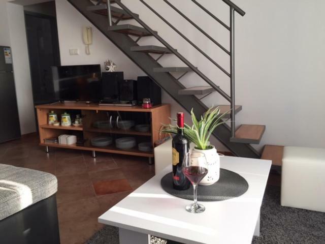 נובליה Apartments Mat מראה חיצוני תמונה